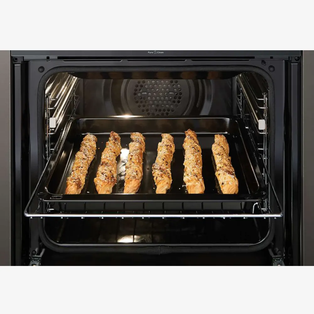 Westinghouse 60cm multi-function 10 pyrolytic oven with AirFry, stainless steel WVEP617SC - Image 3